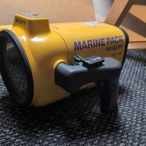 Underwater camera housing sony - camera,